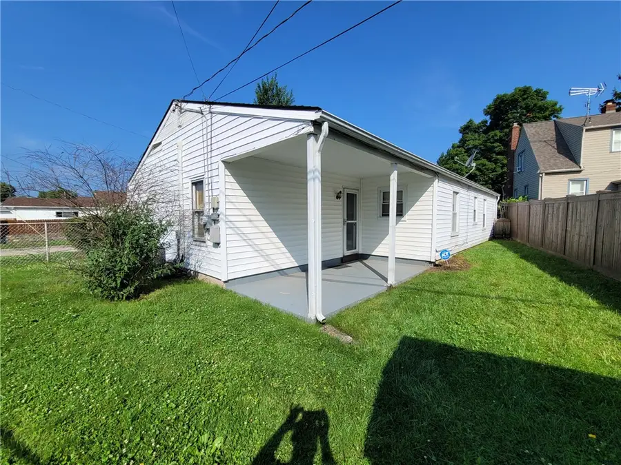 2402 John Glenn Road, Dayton, OH 45420 - #3