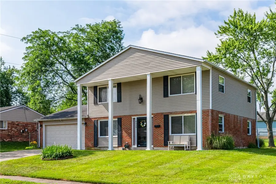 6520 Larcomb Drive, Huber Heights, OH 45424 - #2
