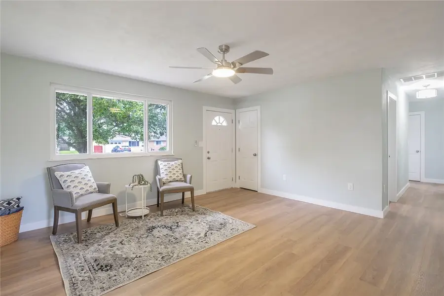 6650 Pine Ridge Avenue, Green Meadows, OH 45323 - #2