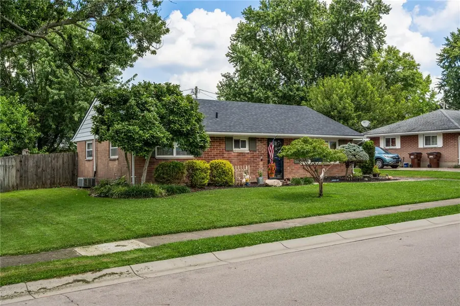 606 Grandview Avenue, Lebanon, OH 45036 - #2
