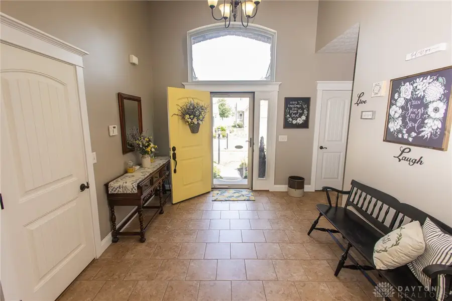 5010 Dayflower Drive, Huber Heights, OH 45371 - #3
