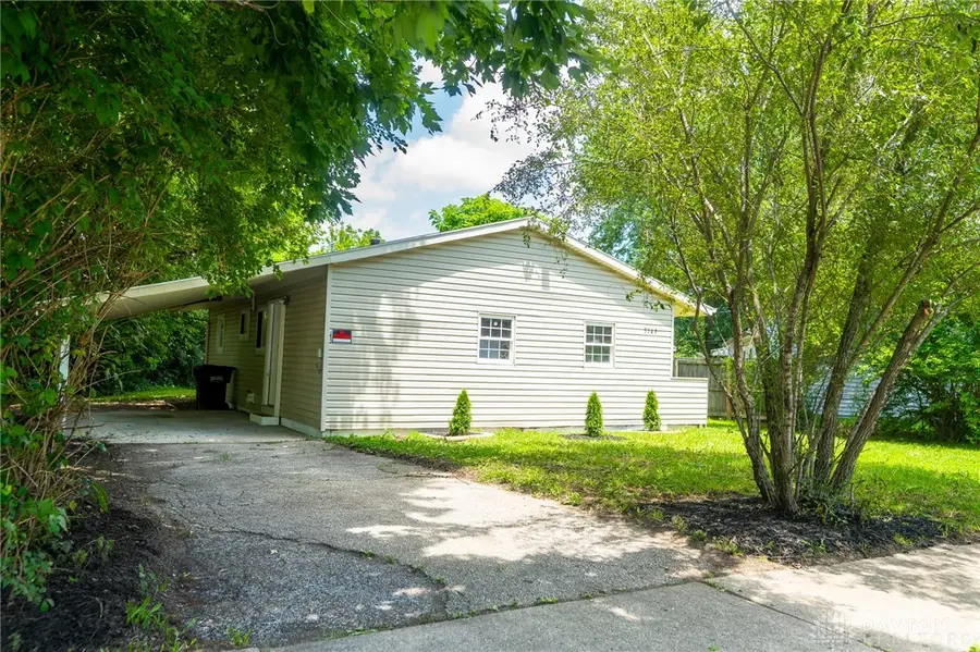 5147 Whaley Drive, Dayton, OH 45417 - #3