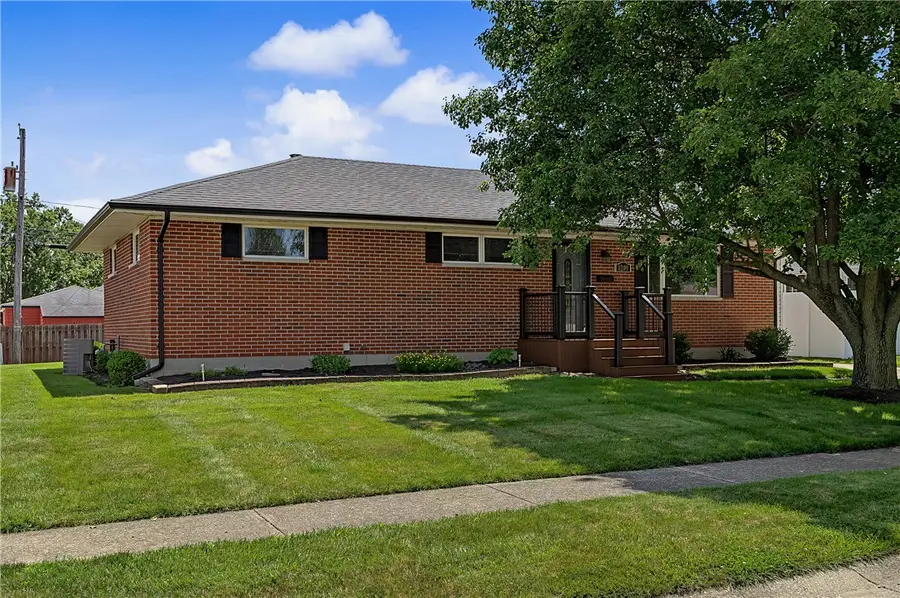 1209 Student Avenue, Springfield, OH 45503 - #2