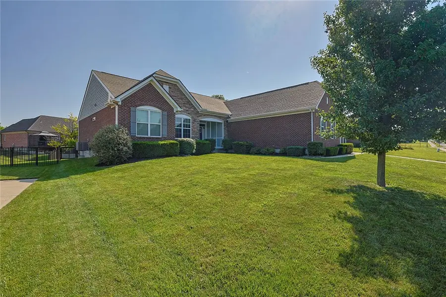5334 Renaissance Park Drive, Middletown, OH 45005 - #2