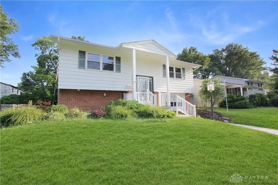 6717 Red Coach Lane, Reynoldsburg, OH 43068 - #2