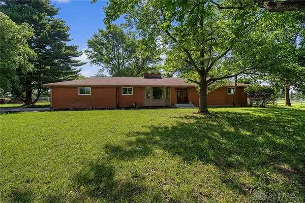 2774 N Dayton Lakeview Road, New Carlisle, OH 45344