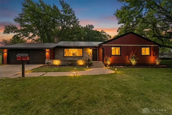68 Skyline Drive, Enon Vlg, OH 45323