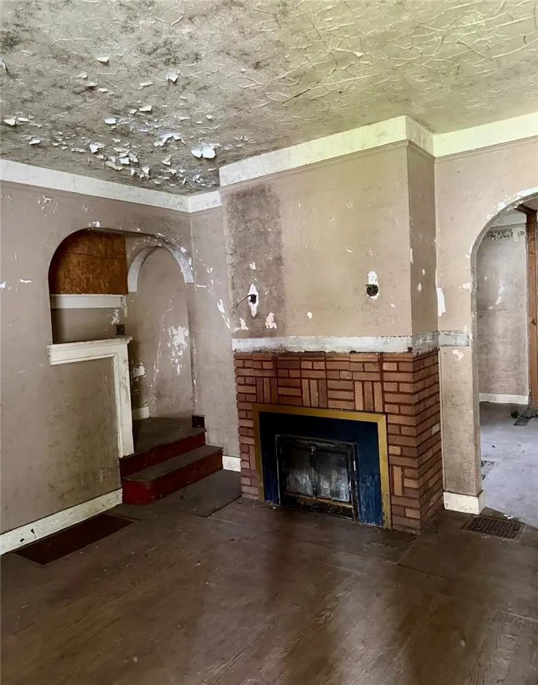 633 Huffman Avenue, Dayton, OH 45403 - #3
