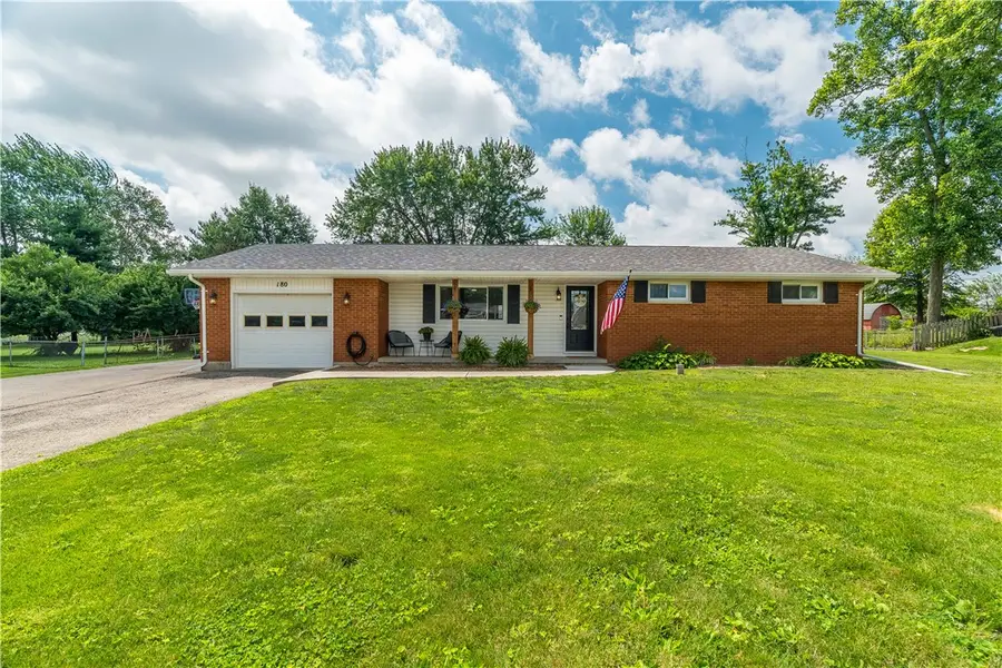 180 Floral Acres Drive, Tipp City, OH 45371 - #2