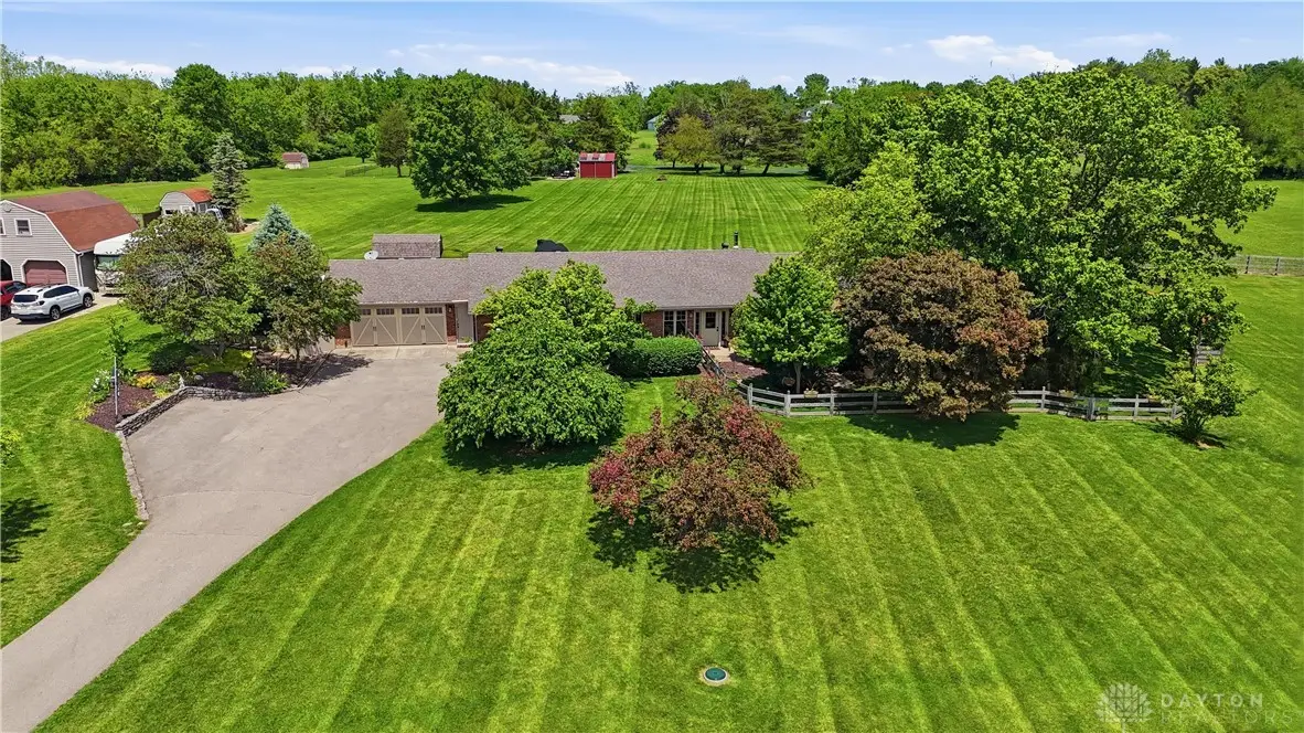 660 W Lytle 5 Points Road, Springboro, OH 45066 - #1