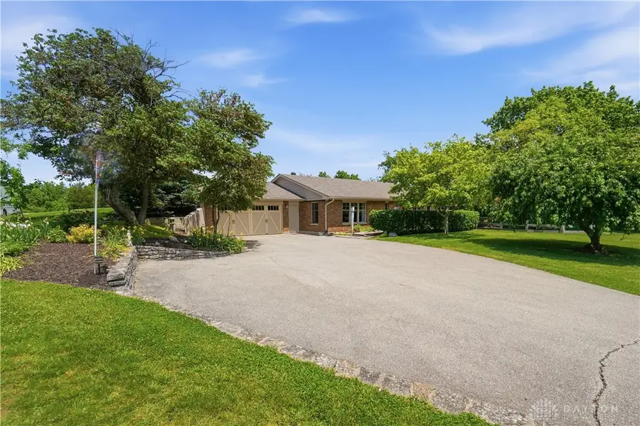660 W Lytle 5 Points Road, Springboro, OH 45066 - #2