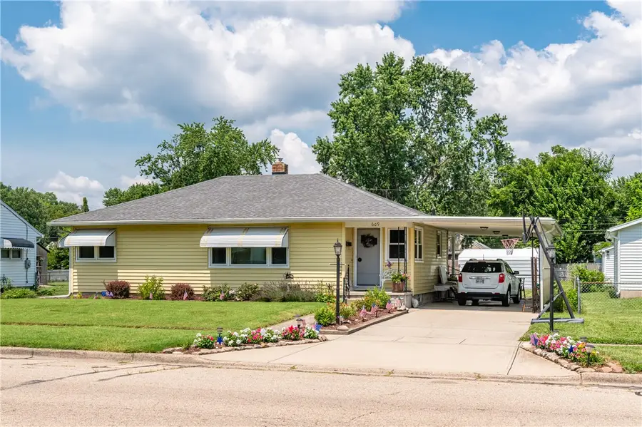 609 Park Avenue, Franklin, OH 45005 - #3