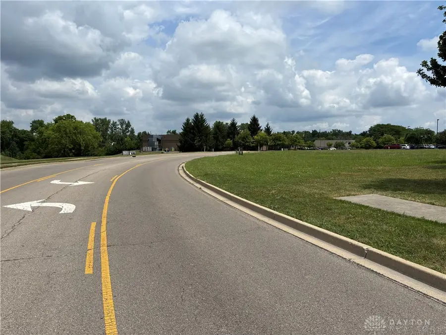 1675 Delco Park Drive, Kettering, OH 45420 - #2