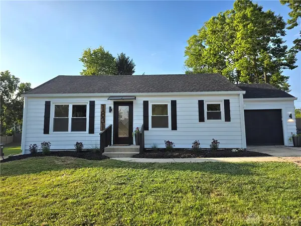 1831 Pinecrest Drive, Dayton, OH 45414