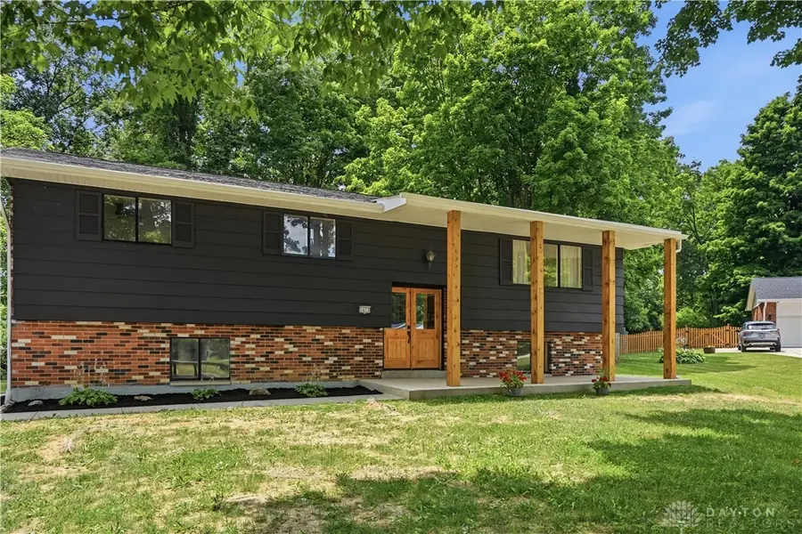 3473 Sunnyside Drive, Beavercreek, OH 45432 - #3