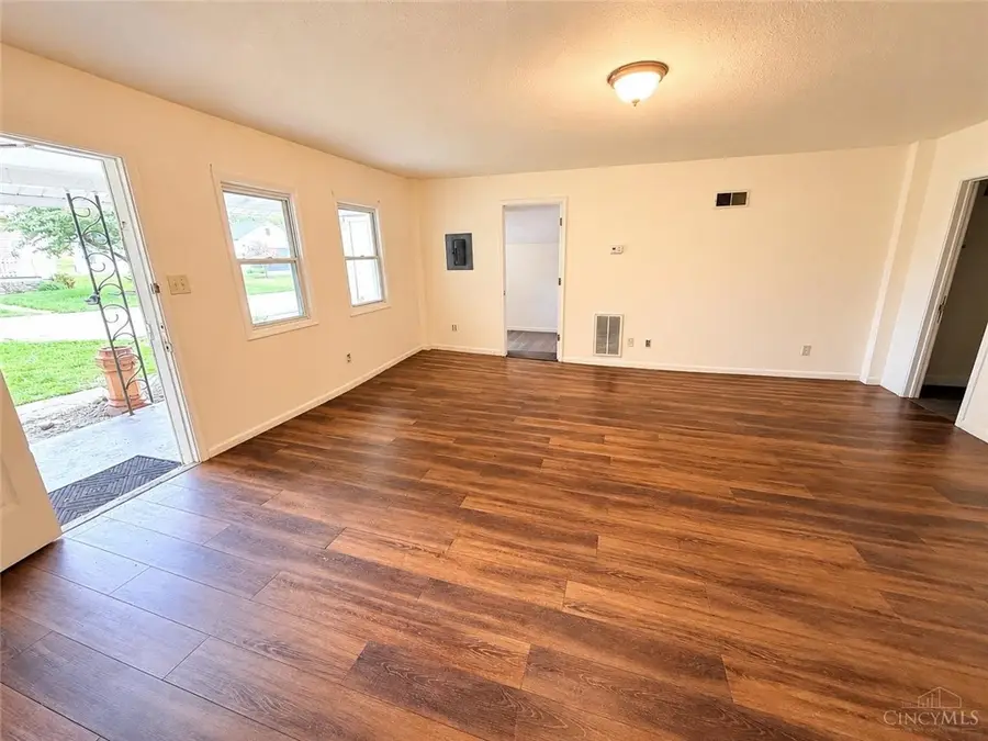 115 W Warren Street, Lebanon, OH 45036 - #3