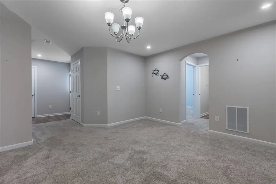 1643 Honey Tree Pl, Sugarcreek, OH 45459 - #3