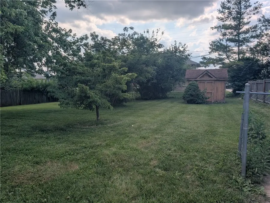 2061 S Lakeman Drive, Bellbrook, OH 45305 - #3