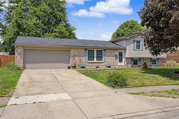 844 Sunset Drive, Englewood, OH 45322