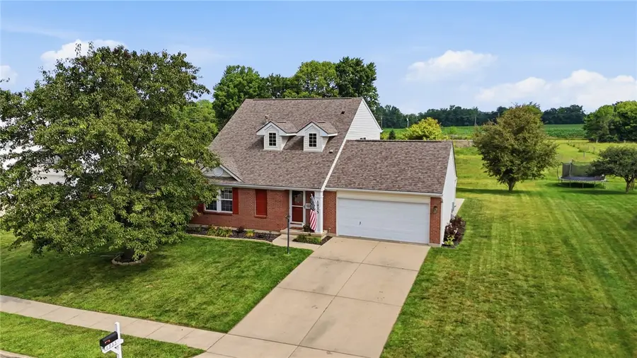 1935 Springwood Drive, Piqua, OH 45356 - #2