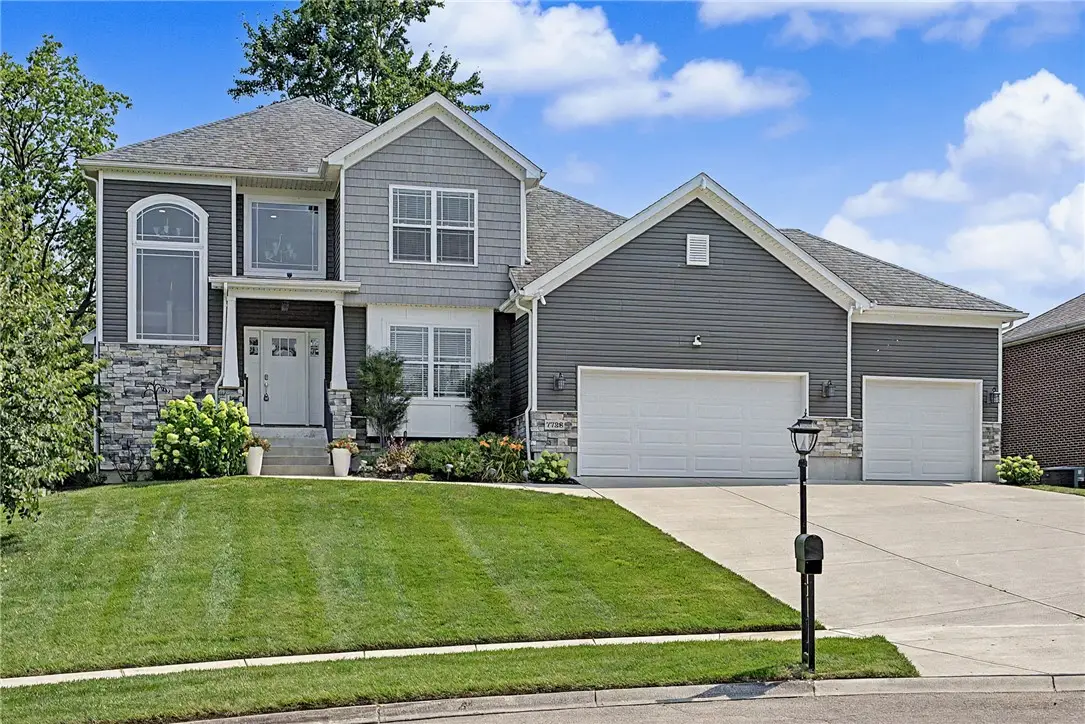 7728 Devonwood Court, Huber Heights, OH 45424 - #1