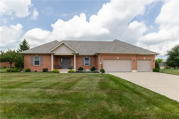 801 Hawk Avenue, Tipp City, OH 45371