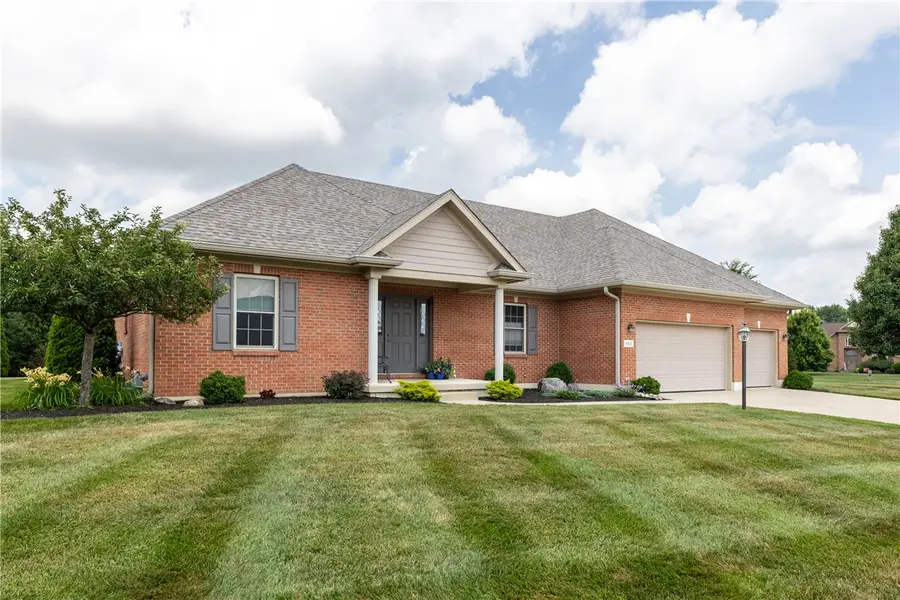 801 Hawk Avenue, Tipp City, OH 45371 - #2