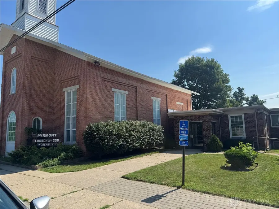 4690 N Sulphur Springs Road, Brookville, OH 45309 - #3