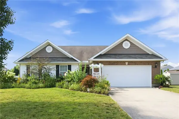 61 Ascot Glen Drive, Franklin, OH 45005
