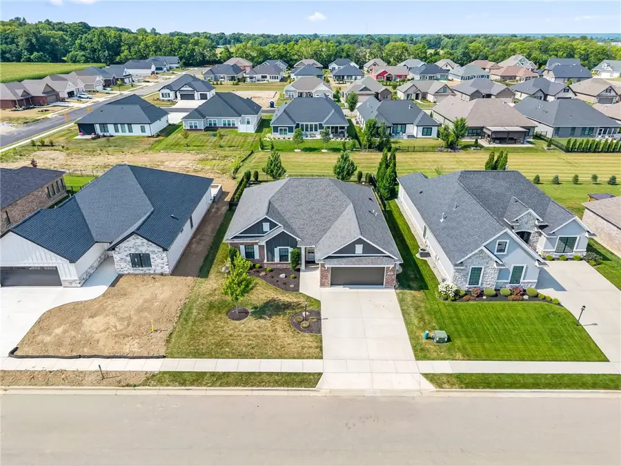 519 Flagstone, Tipp City, OH 45371 - #2