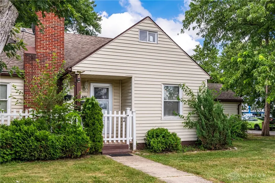 401 S Alex Road, West Carrollton, OH 45449 - #2