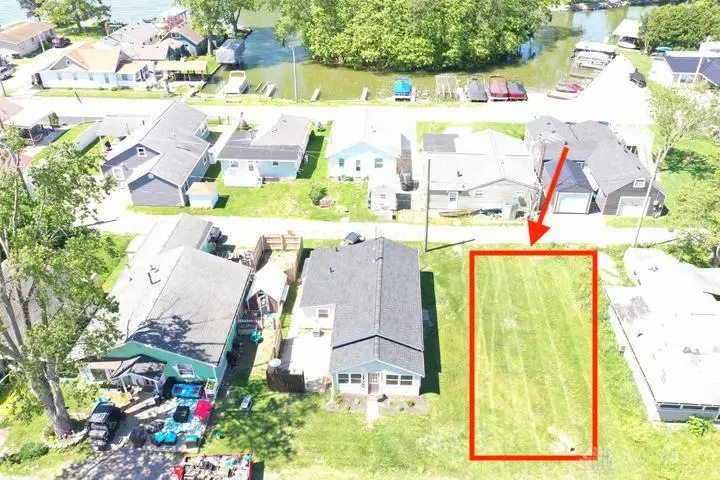 8952 Maple Street, Lakeview, OH 43331 - #2