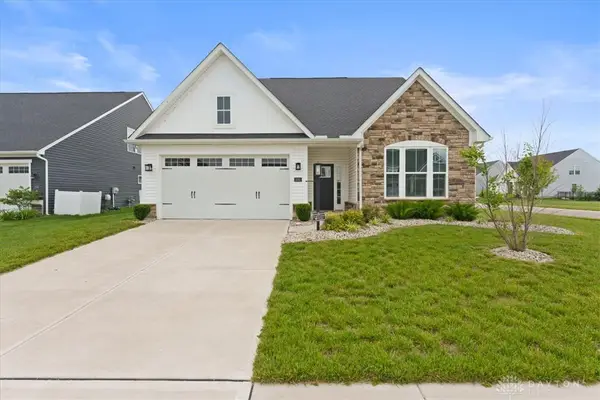 2092 Schmidt Drive, Beavercreek, OH 45434