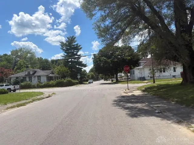 4533 Queens Avenue, Dayton, OH 45406 - #2