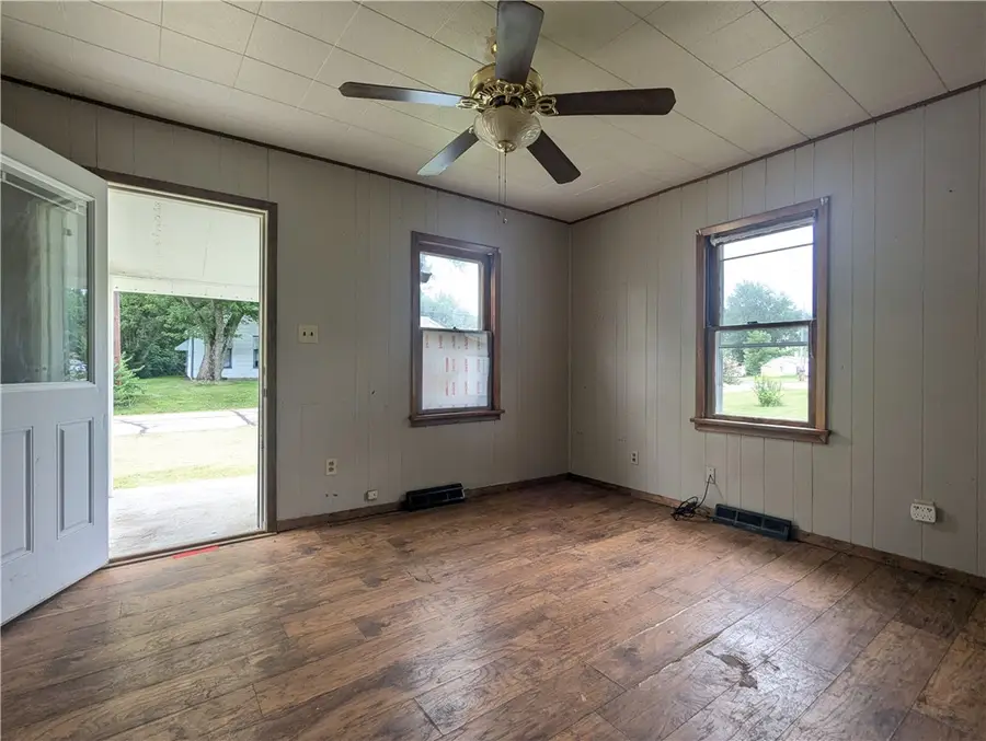711 Kinnane Avenue, Springfield, OH 45505 - #2