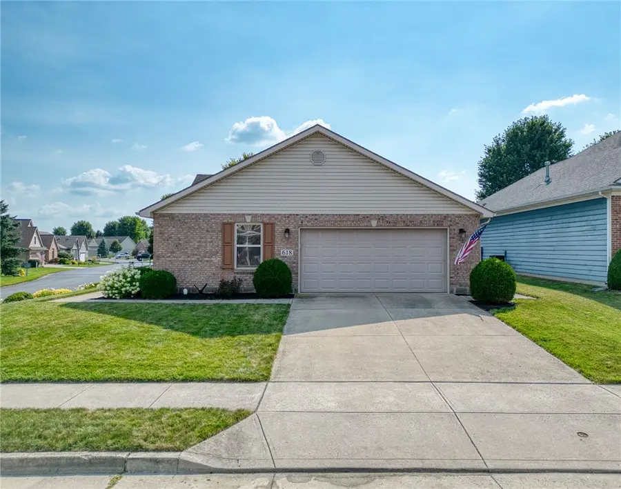 618 Willow Point Court, Troy, OH 45373 - #3
