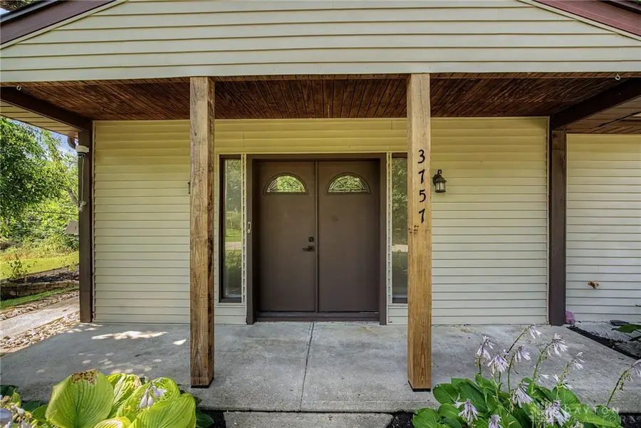 3757 Highmont Street, Beavercreek, OH 45432 - #2