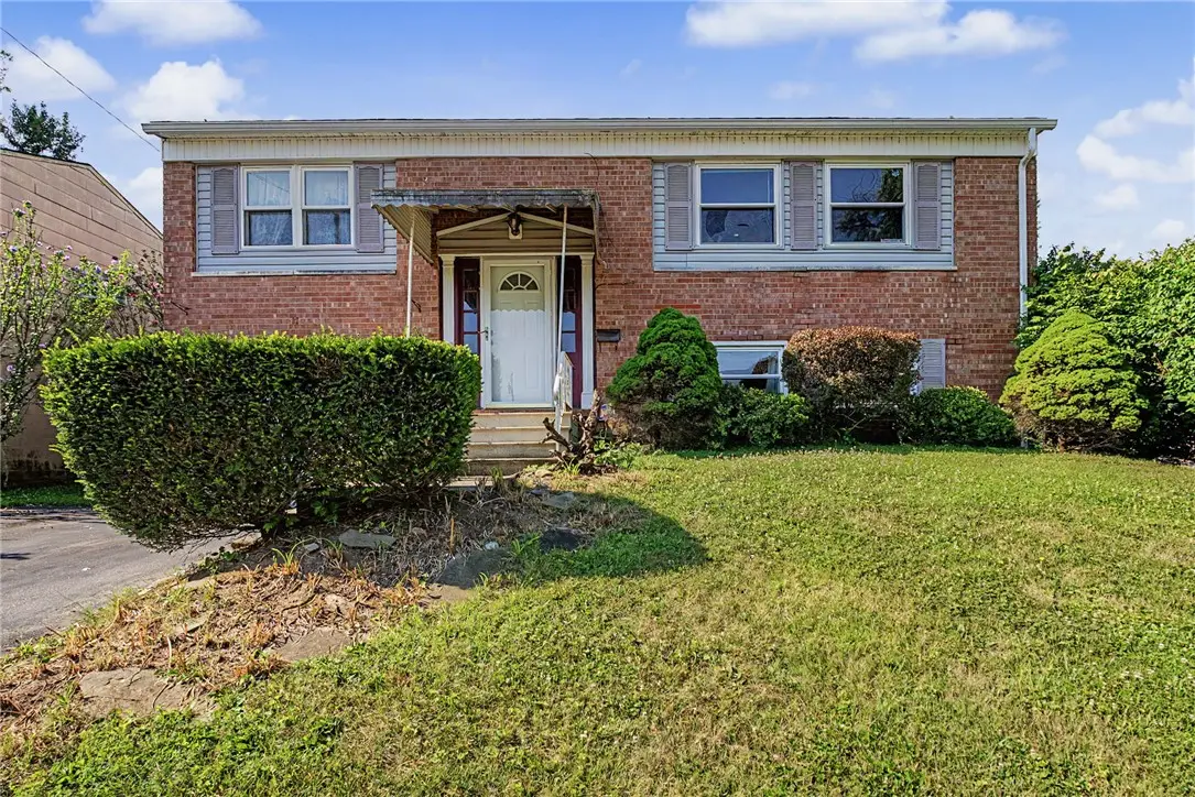 334 Ellenwood Drive, West Carrollton, OH 45449 - #1