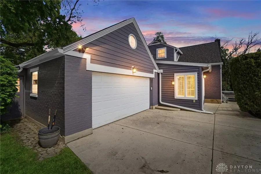 24 Peach Orchard Road, Oakwood, OH 45419 - #2