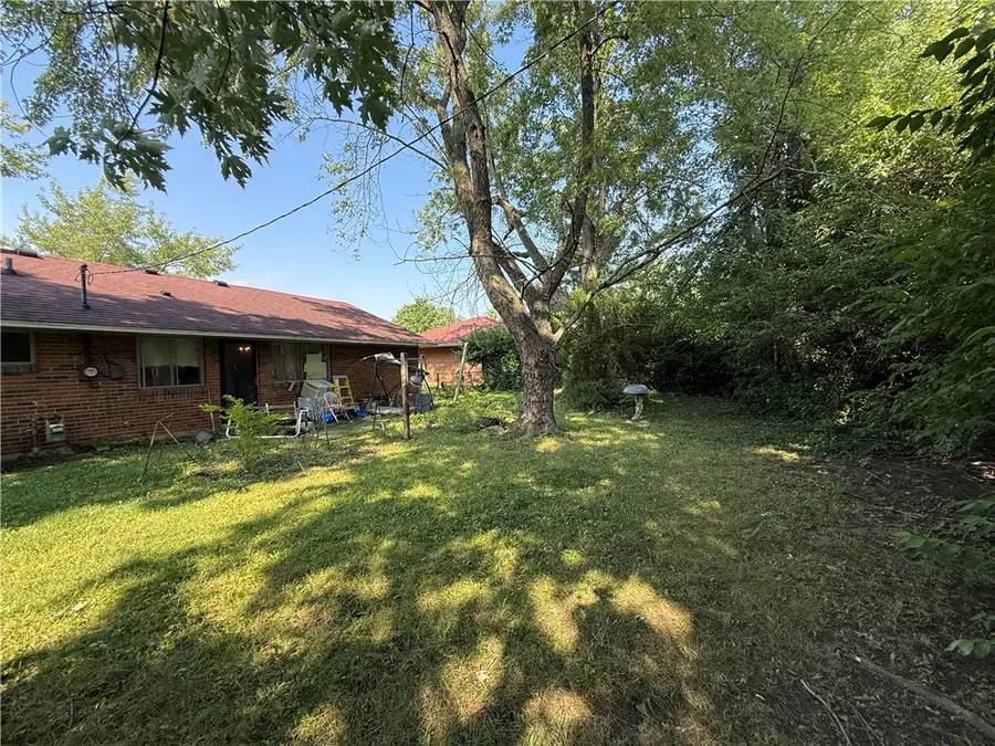 5524 Shady Oak Street, Huber Heights, OH 45424 - #3