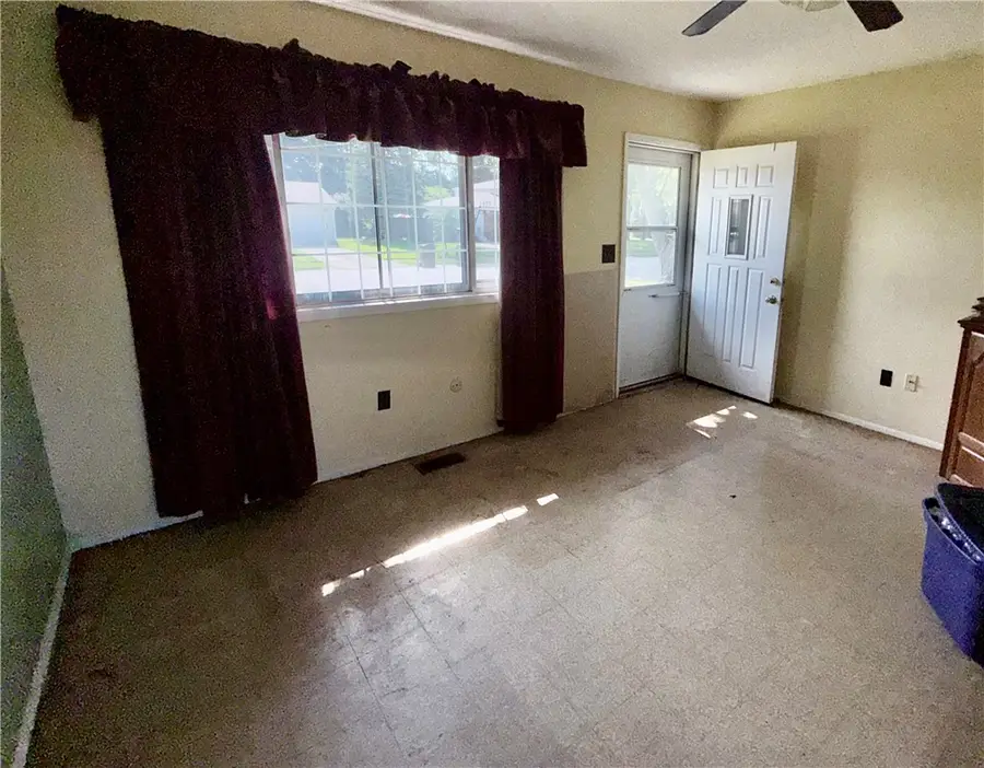 512 Harney Street, Piqua, OH 45356 - #2