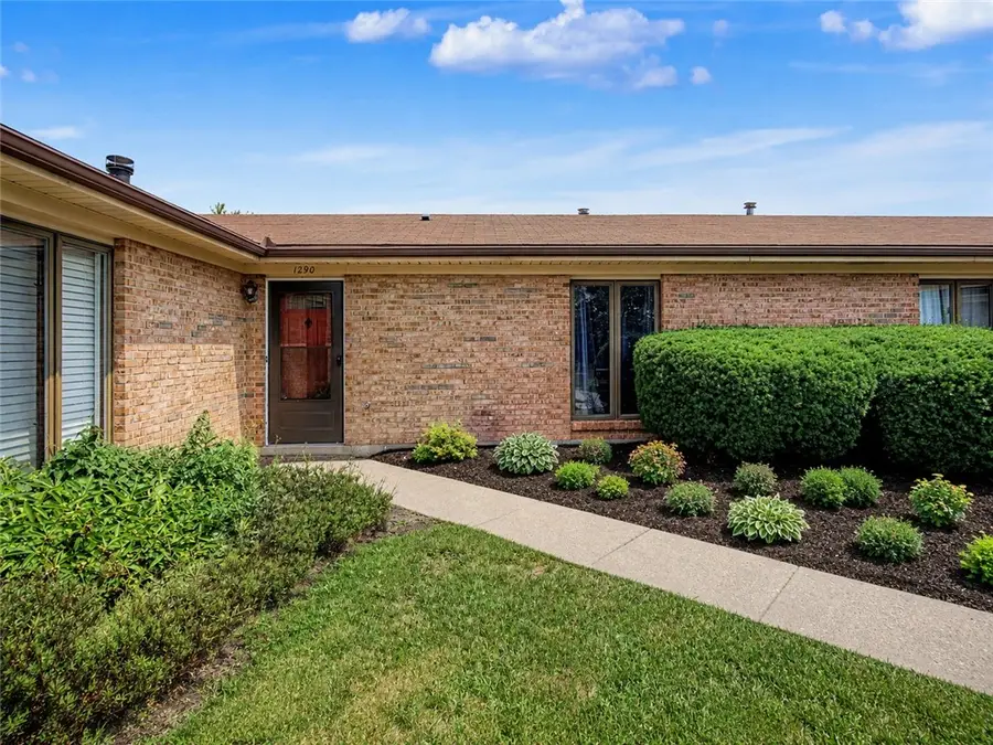 1290 Hollowbrook Drive, Centerville, OH 45458 - #2