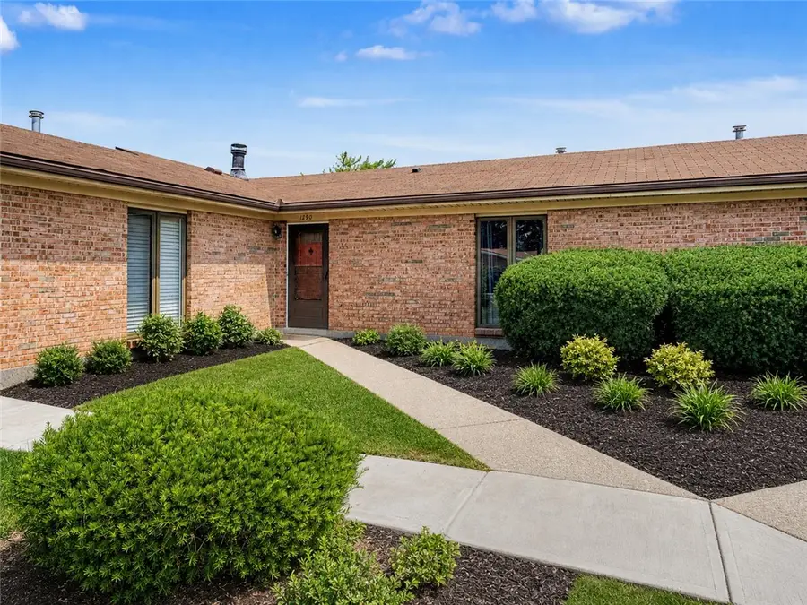 1290 Hollowbrook Drive, Centerville, OH 45458 - #3