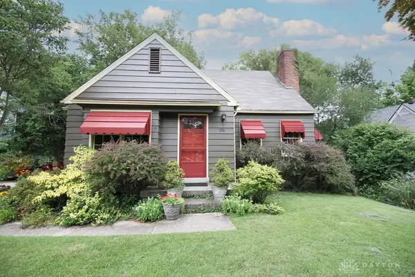 214 Valleyview Drive, Dayton, OH 45405