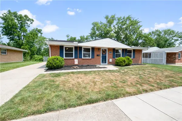 1733 Beaver Creek Lane, Dayton, OH 45429