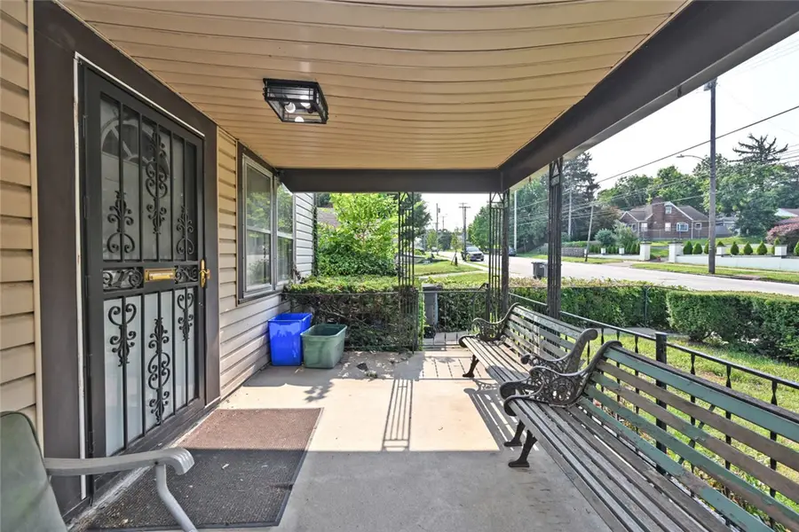 1425 Huffman Avenue, Dayton, OH 45403 - #3