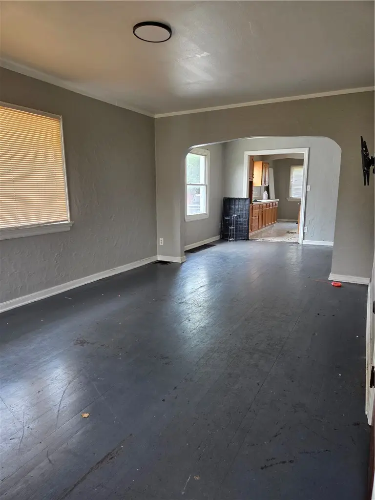445 E Siebenthaler Avenue, Dayton, OH 45405 - #3