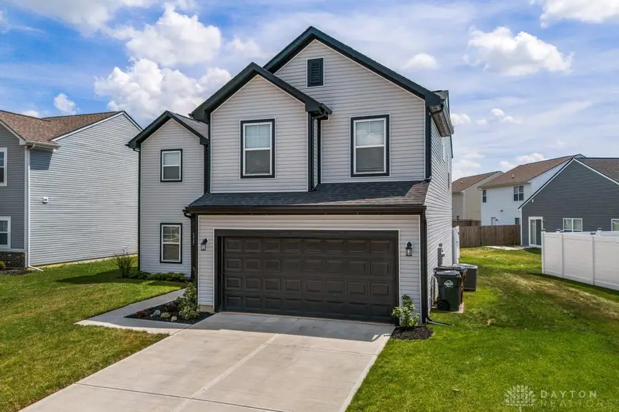 1517 Arrowhead Drive, Piqua, OH 45356 - #2