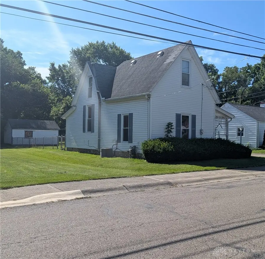 320 N 11th Street, Miamisburg, OH 45342 - #2