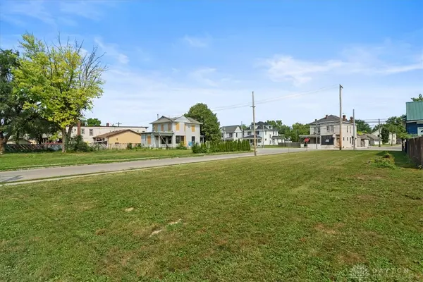 800 Xenia Avenue, Dayton, OH 45410